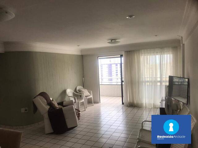 #16 - Apartamento para Venda em Recife - PE